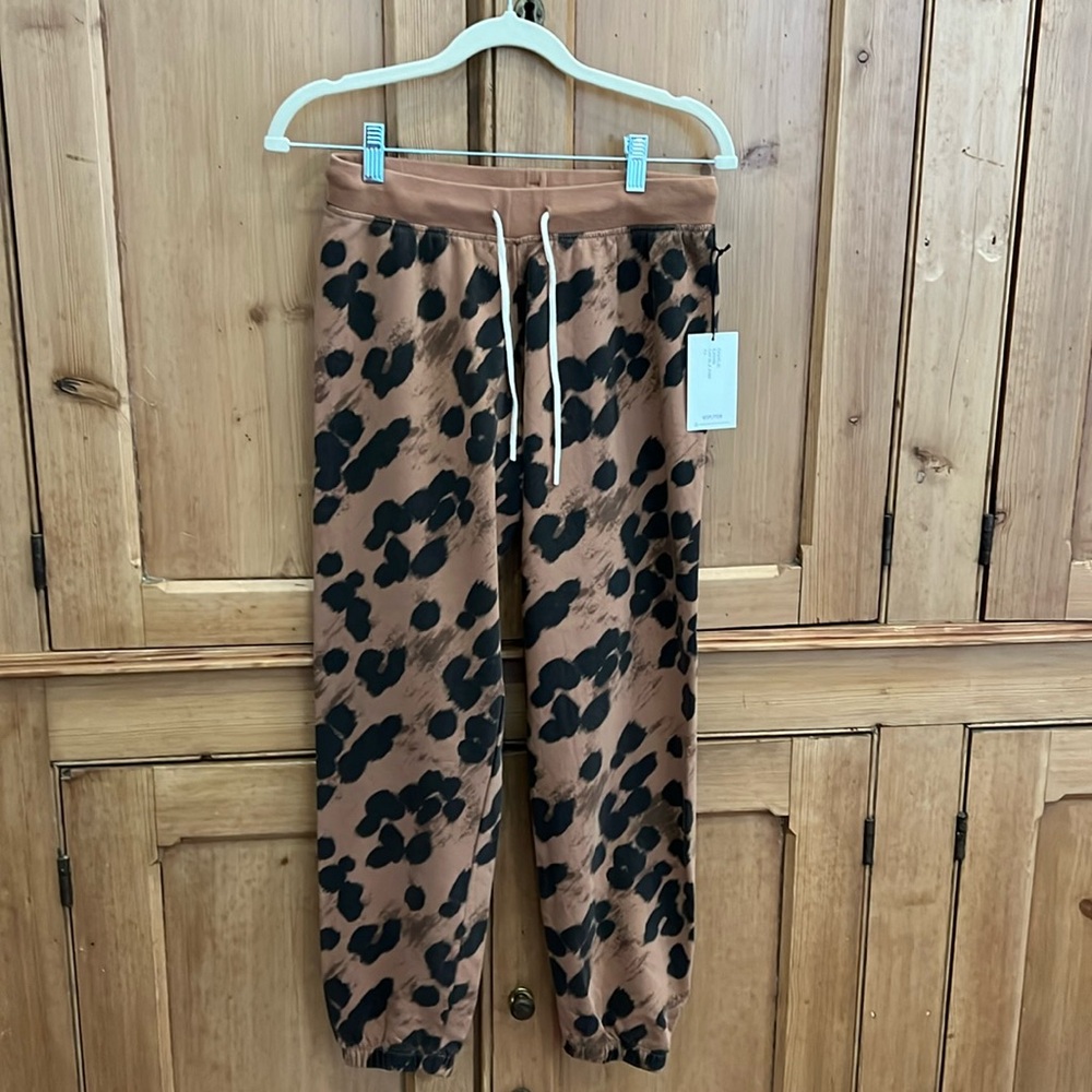 Splits59 leopard print NWT jogger XS